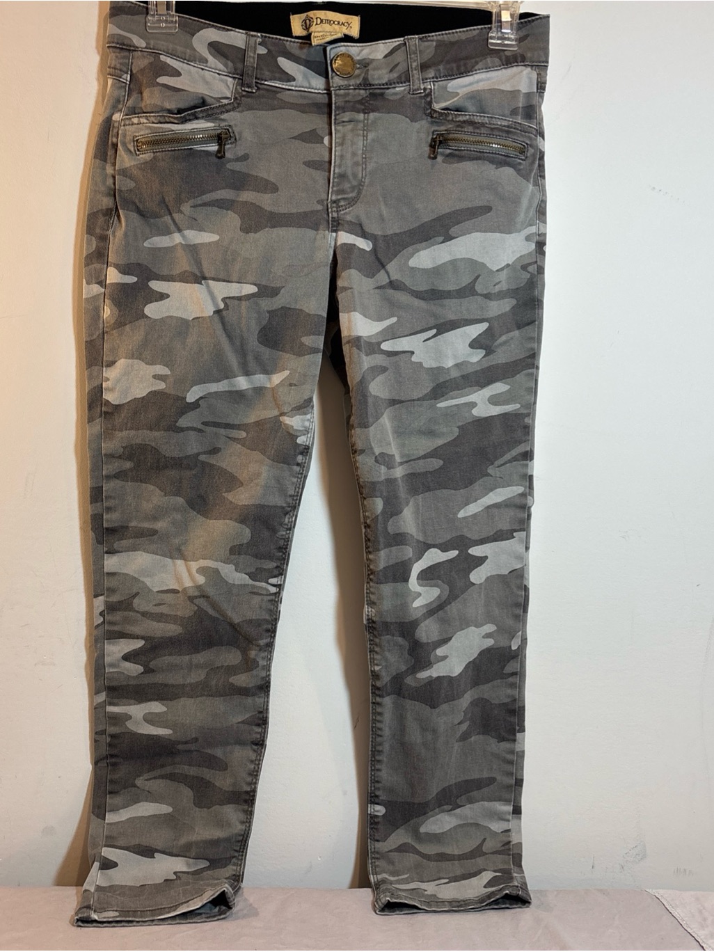Democracy Gray Camo Skinny Pants 670